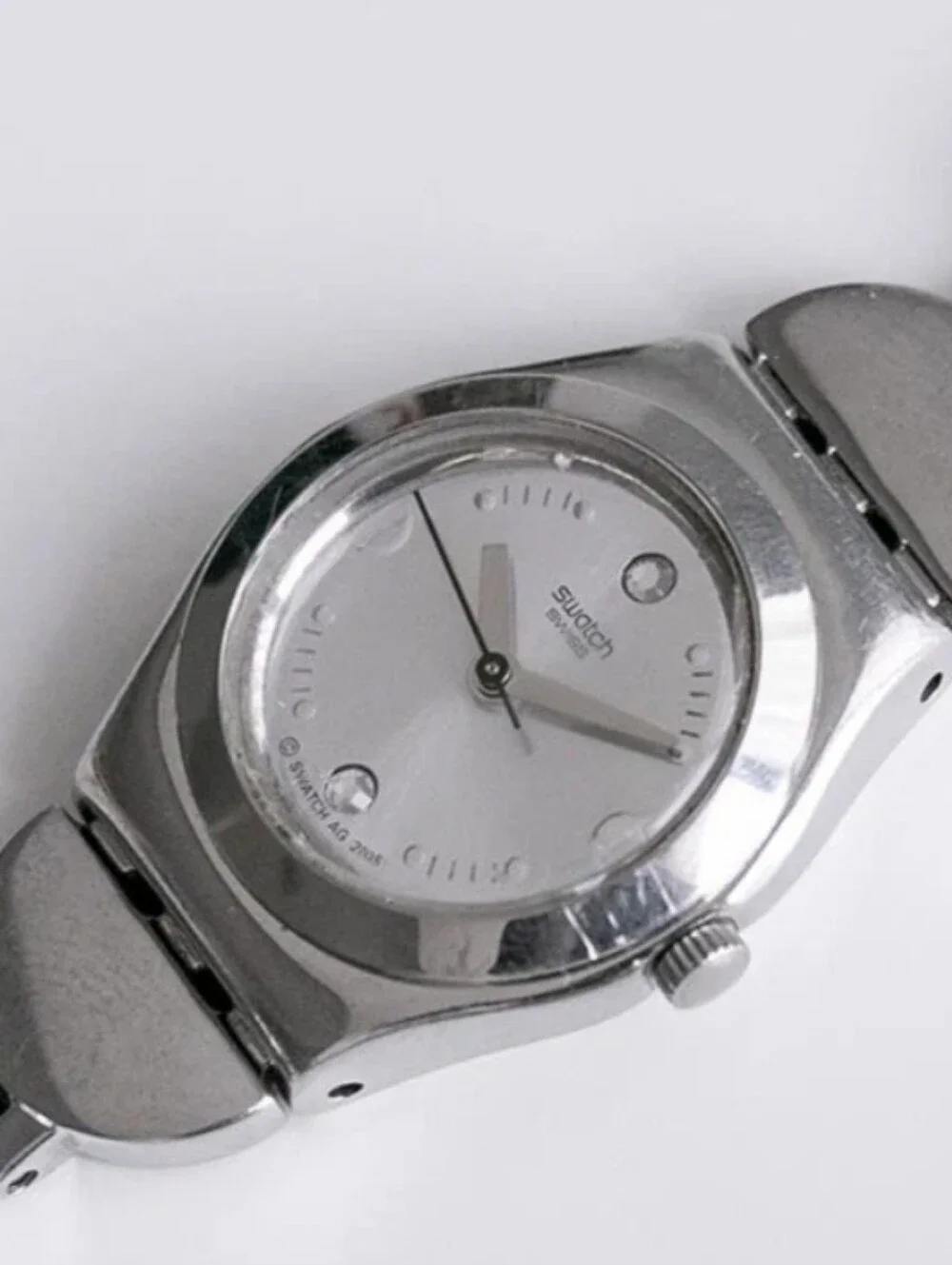 Swatch 2005 YSS317G Silver-Ton Ladies Bracelet Watch